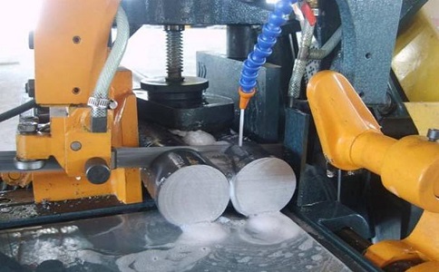 永兴卧式带锯床的送料方式有哪几种？